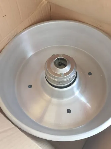 Vendo máquina de algodão doce marca Braesi