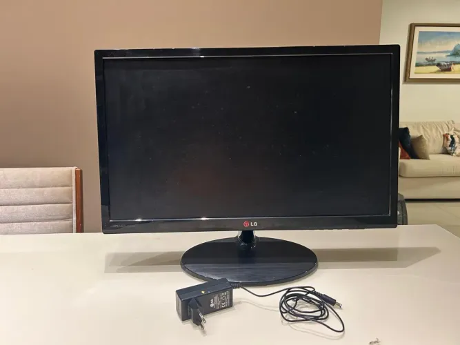 Monitor LG 23EA53