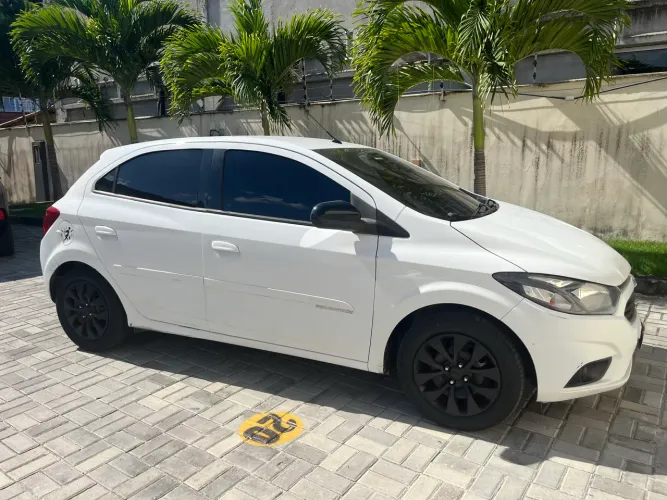 Chevrolet Onix Hatch Advantage 1.4 8V Flex Aut. 4P 2019