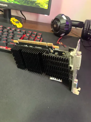 Placa de vídeo GT 710
