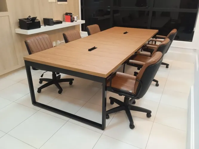 Mesa De Reunião 2,20x0,90 nova