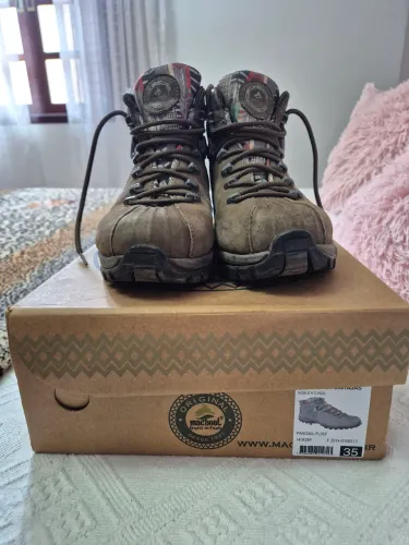 Bota macboot feminina tamanho 35