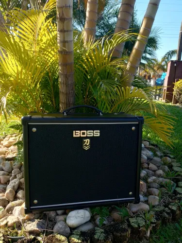 Amplificador Boss Katana 50W MKII