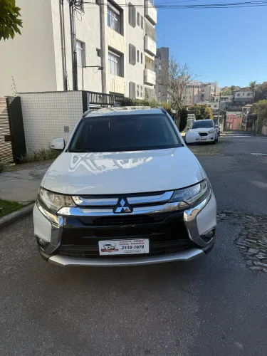Mitsubishi Outlander 2.0 16V 160cv Aut. 2016