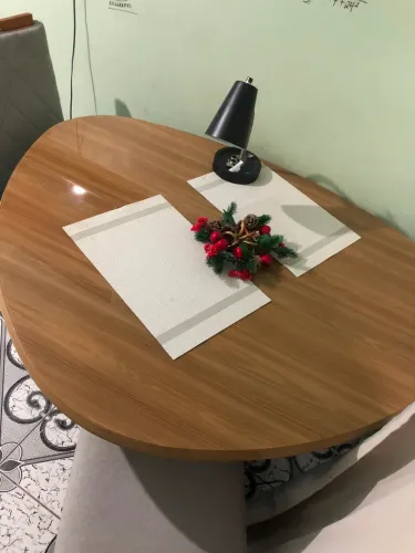Mesa jantar + 4 Cadeiras Estofadas