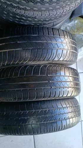 PNEUS GOODYEAR 175/65/15 URGENTE