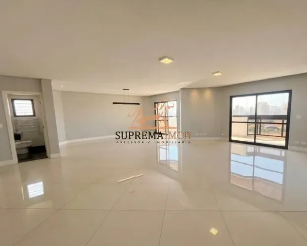 Apartamento de alto padrão com 780 m², Condomínio Torre Branca