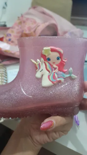 Roupas e calçados bebê menina