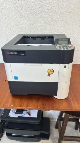 Kyocera P3055dn - PARA CONSERTO OU RETIRADA DE PEÇAS