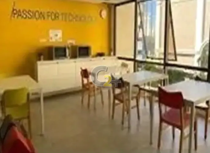Conjunto Comercial na Vila Olímpia com 10 vagas de garagem.