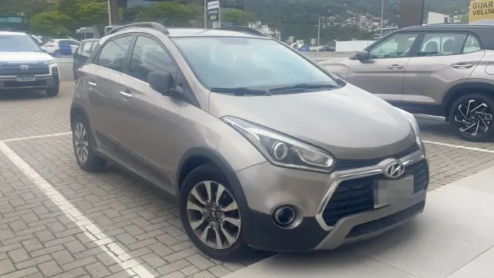 Hyundai HB20X Premium 1.6 Flex 16V Aut. 2016
