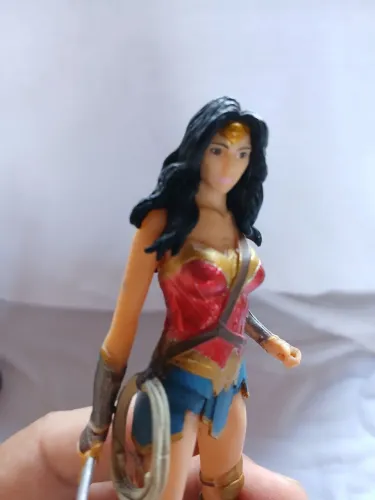 Figura da Mulher Maravilha Liga da Justiça