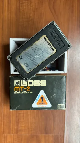 Boss MT2 Metalzone 