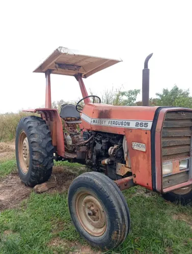 Trator massey Ferguson