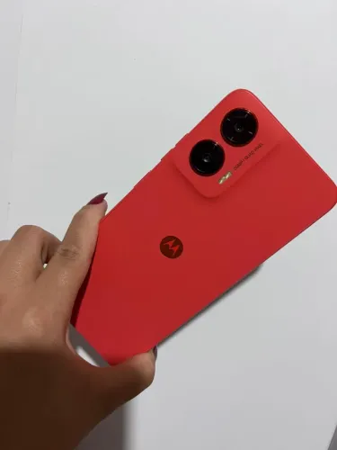 Moto G35, 236gb. Está novo 2 meses de uso vai na caixa,  com capinha película privativa.