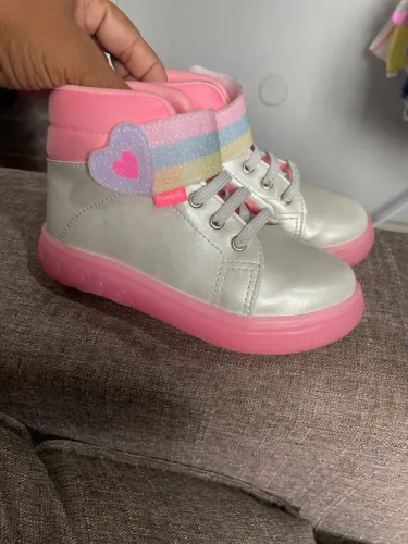 Bota Infantil Pampili com led TAM 26