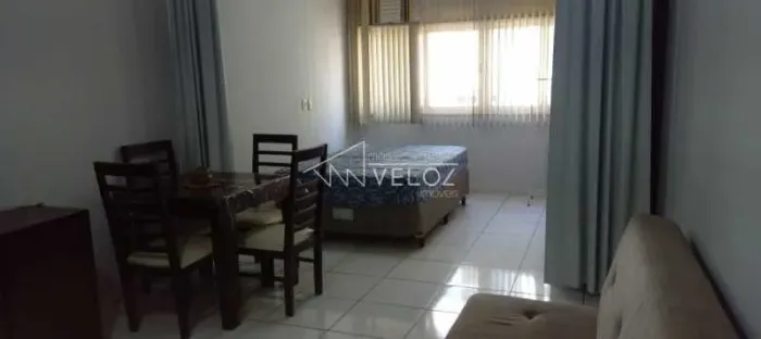 Kitnet/Conjugado - / Residencial / Flamengo