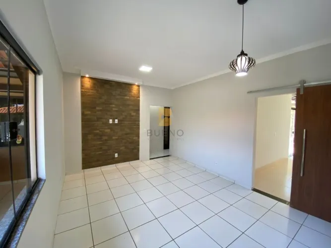 CASA RESIDENCIAL em VÁRZEA GRANDE - MT, Condomínio Juliana