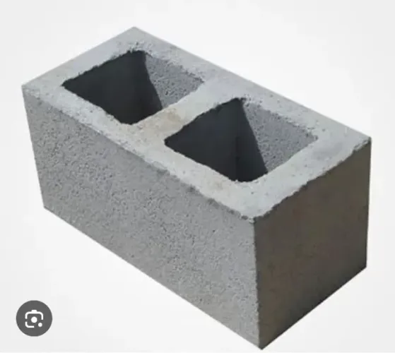 Vendo 50 tijolos de bloco de concreto
