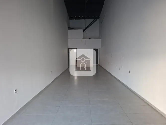 Loja comercial para locação no bairro Martins