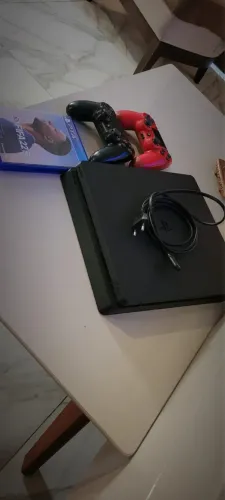 PS4