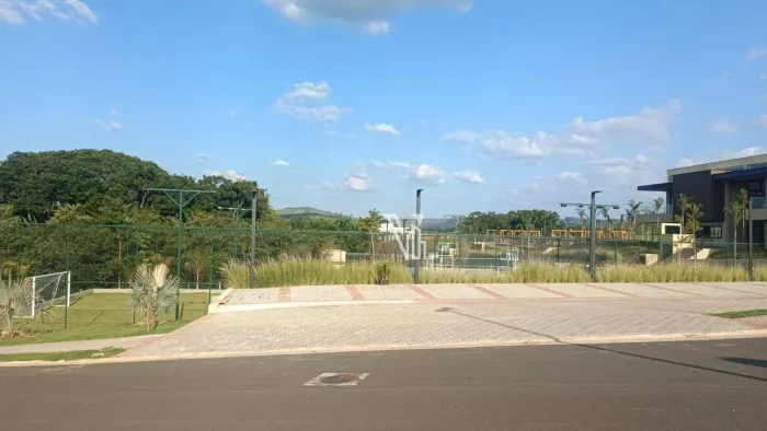 Terreno à venda, Sousas - Campinas/SP