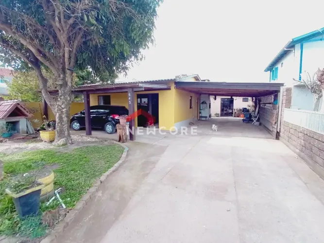 Casa em Rua Artur Bernardes - Presidente (Distrito) - Imbé/RS