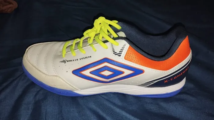 Chuteira (tênis) futsal Umbro X-Comfort