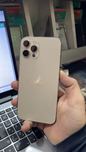 IPhone 12 Pro Max Seminovo com bateria 100%