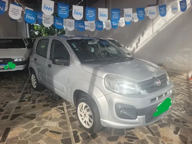 Fiat Uno Attractive 1.0 Flex 6V 5P 2017