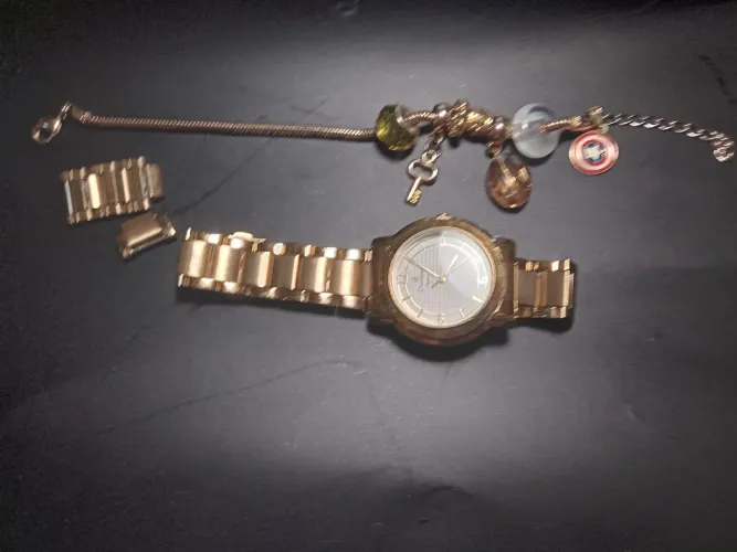 Relógio dourado Champion original e pulseira kit 