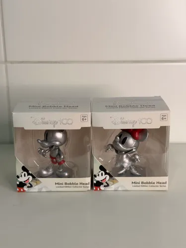 Miniaturas Mickey e Minnie bobblehead
