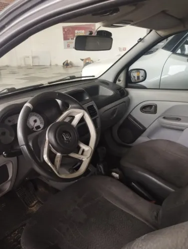 Renault Clio Campus Hi-flex 1.0 16V 5P 2009