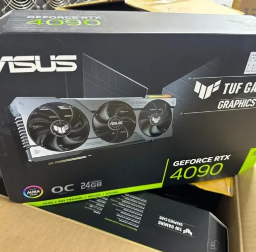 Placa de vídeo Nvidia Tuf gaming RTX 4090