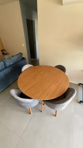 Conjunto Jantar Redondo Estilo Escandinaviano ? Seminovo, 5 meses de uso!