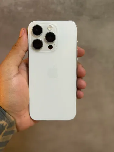 VENDO IPHONE 15 Pro 128Gb