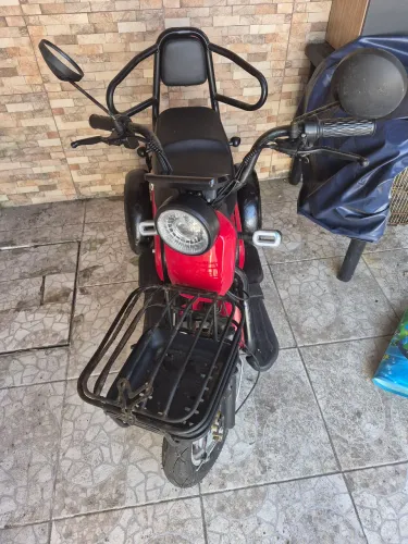 Triciclo eletrico