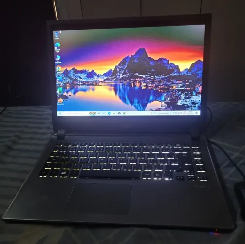 Notebook Acer aspire M5 core i5