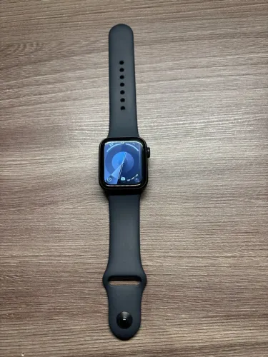 Apple Watch SE 2a Geração 40mm GPS ? 97% Bateria ? GARANTIA APPLE ATÉ 17/12/2026