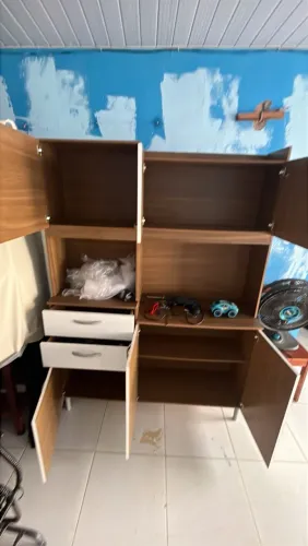 ARMÁRIO DE COZINHA 