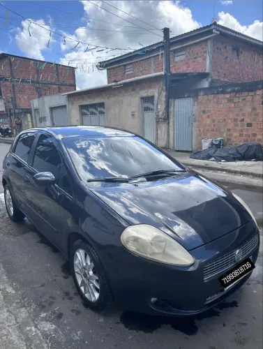 Fiat Punto Essence 1.6 Flex 16V 5P 2012
