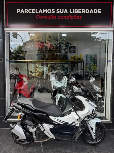 Honda ADV 150 Ano 2021 com 21.300 km