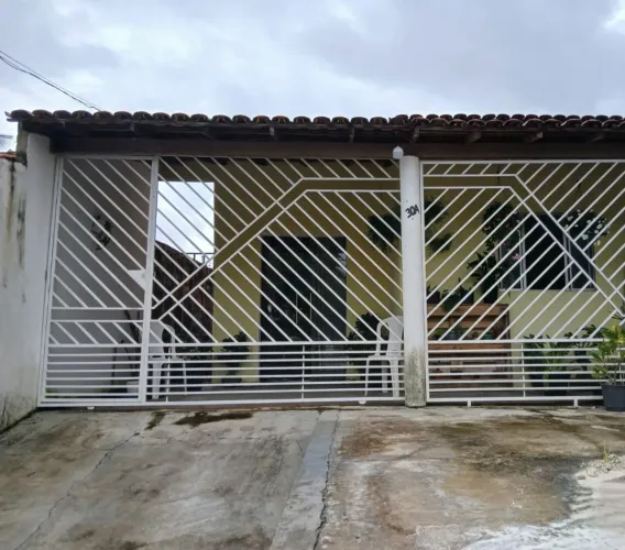 Vendo casa em salinas 