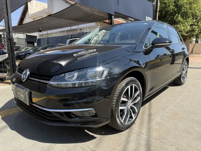 Volkswagen Golf Comfort. 200 TSI 1.0 Flex 12V Aut. 2018