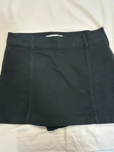 short saia com fenda 42