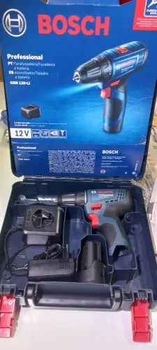 Parafusadeira bosch nova