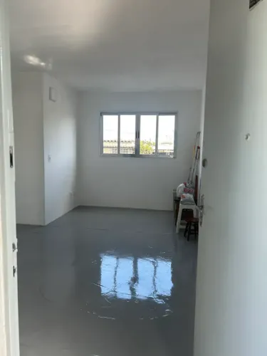 Imóvel para aluguel possui 52 metros quadrados com 2 quartos