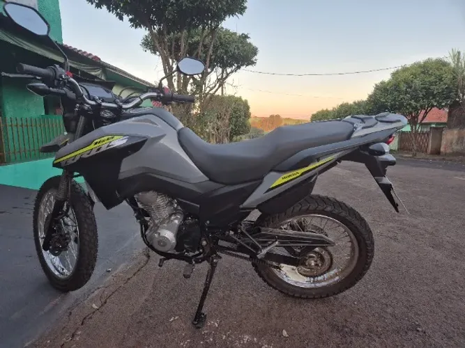 Bros 160