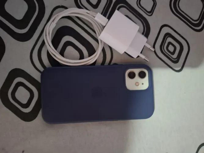 iPhone 12
