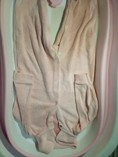 3 peças de menina (2 macacões, 1 calça) 